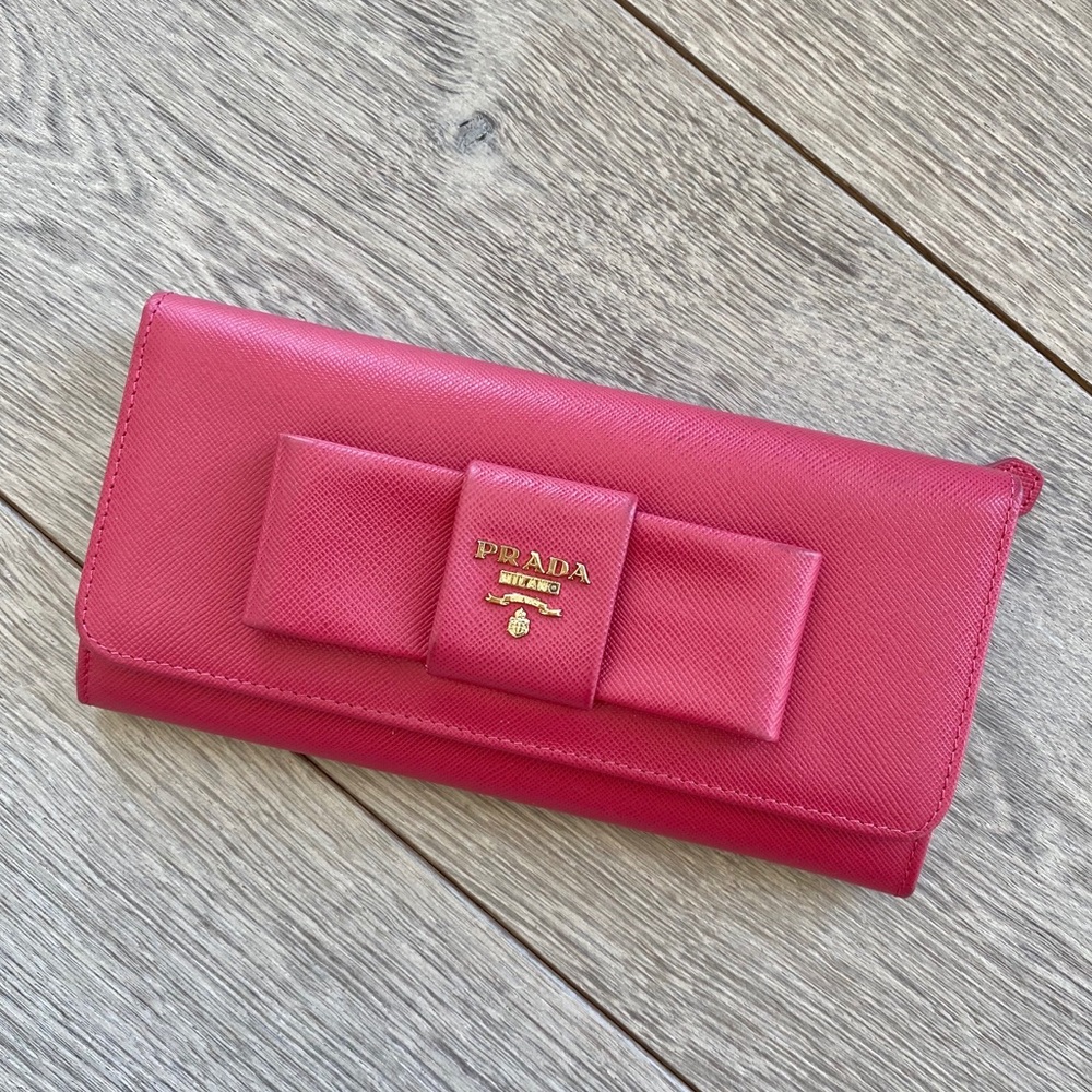 Prada Pink Saffiano Long Wallet 🍒